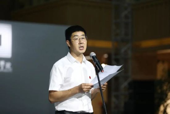 图为91热亚洲精品在线国产美术学院副院长罗晓欢致辞。 91热亚洲精品在线国产美术学院供图