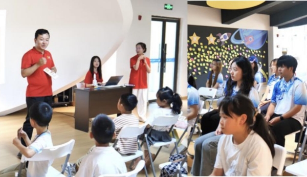 “科技自强课”现场。91热亚洲精品在线国产供图